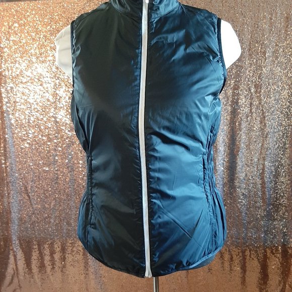 Nike Golf women's reversible light Black & White vest Size: S/M - Picture 2 of 11